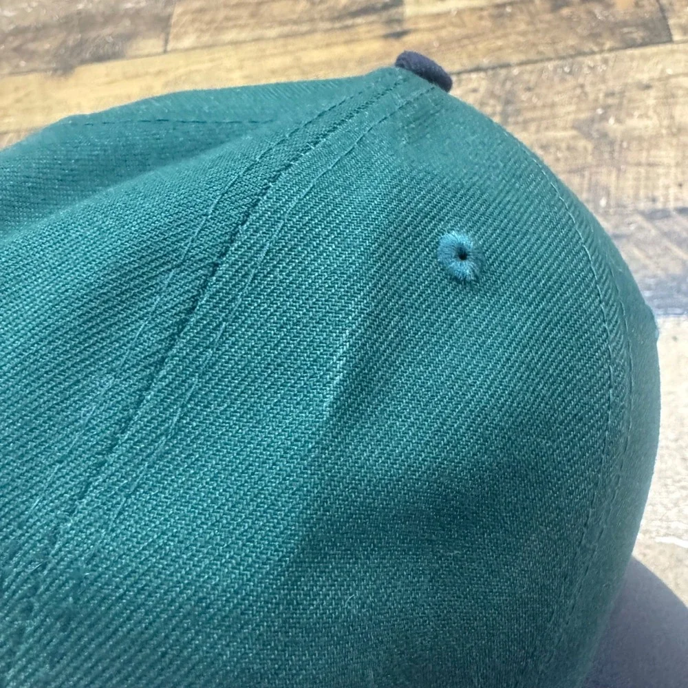 New Era 59FIFTY Green Black Fitted Hat Size 7 G Logo MiLB Minor League Baseball